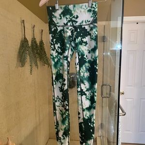 Ghost flower acid green leggings szXS